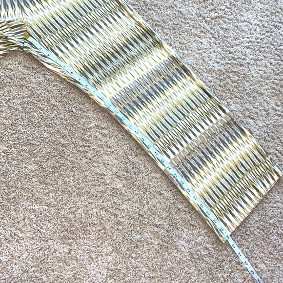 Chico’s Travelers Classic Ikat Fluid Pants ~ Ecru/Yellow/Grey - Picture 6 of 7